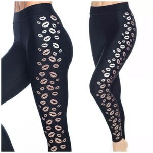 Ultracor Lip Service Leggings Size M